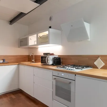 Mini Loft Torre San Vitale アパート コモ